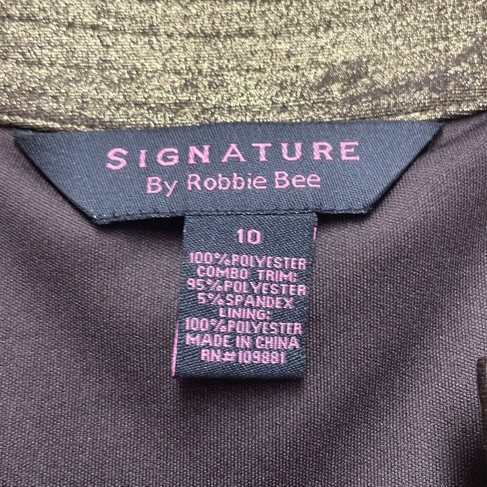 New SIGNATURE by Robbie Bee Dress🤎 - Picture 4 of 15